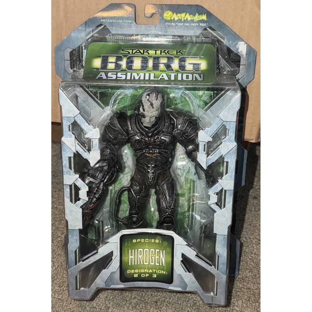 Vintage Star Trek 7 Borg Assimilation Hirogen Action Figure